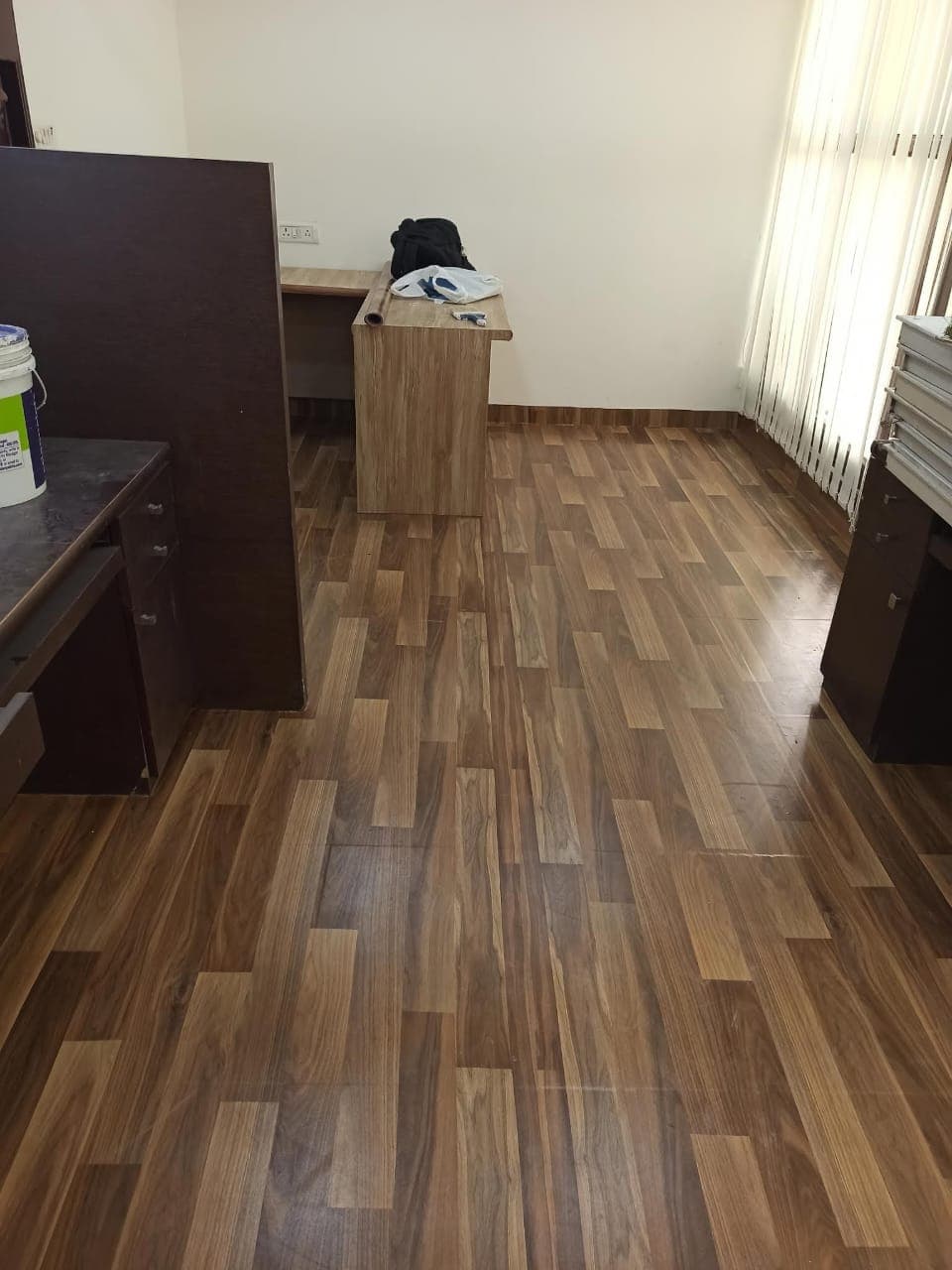 Wood Finishe Inter Locking Flooring